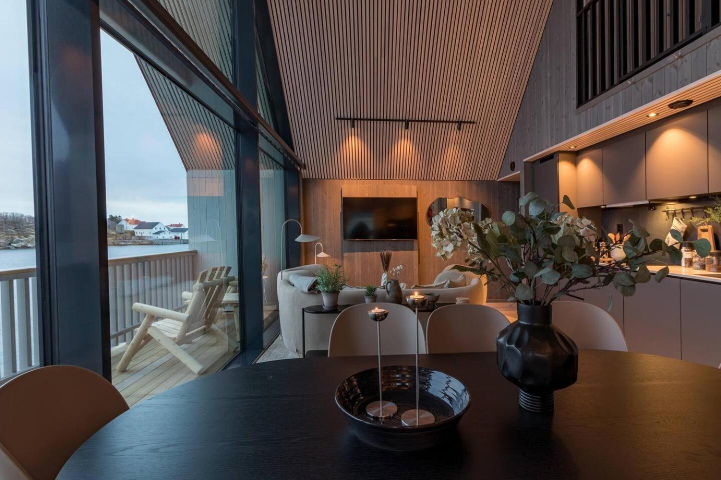 Leilighet Med Fantastisk Utsikt Henningsvær Zewnętrze zdjęcie